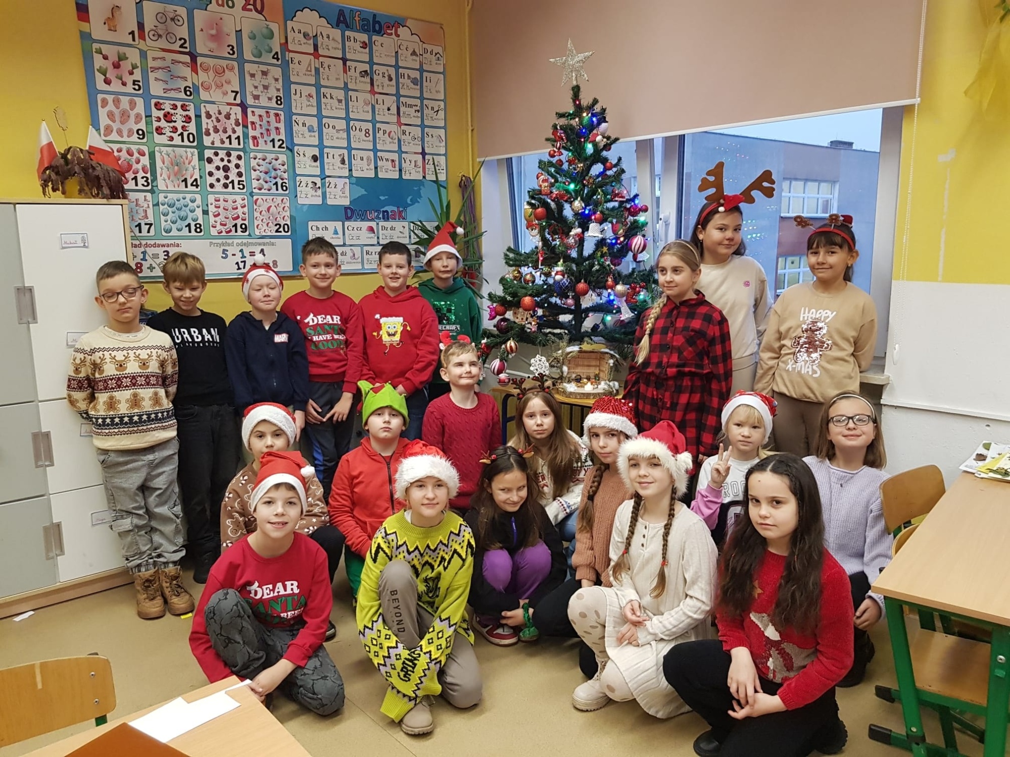 Odnośnik: https://cloud-f.edupage.org/cloud/eduresized_593935142_122271431264247073_4070308162280092754_n%281%29.jpg?z%3Ah60kDLhOytL%2F3xNnRYFziF4AQ7Yd4FjBx%2B%2BY%2B%2F3gGwxuB%2BJsdLmRyG335UYqkFkGUIIGmayqOA7bhcgkSP34IA%3D%3D