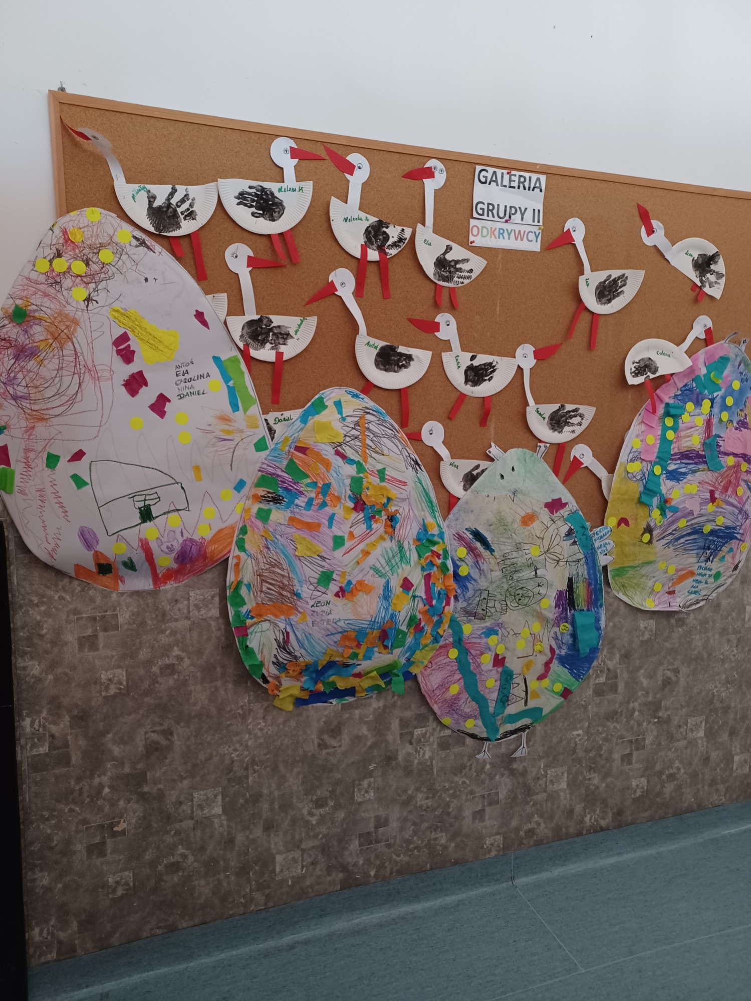 Pisanki, kraszanki, jajka malowane - dziś w naszym przedszkolu na Wielkanoc przygotowane - Obrazek 2