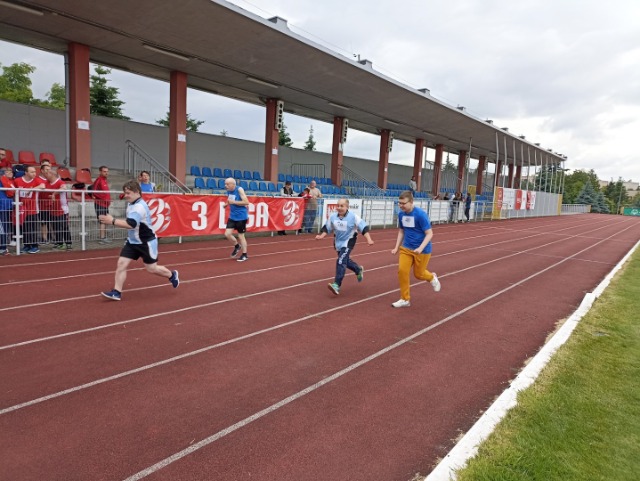 Świętokrzyski Miting Lekkoatletyczny Olimpiad Specjalnych Sandomierz 14.06.2023 - Obrazek 3