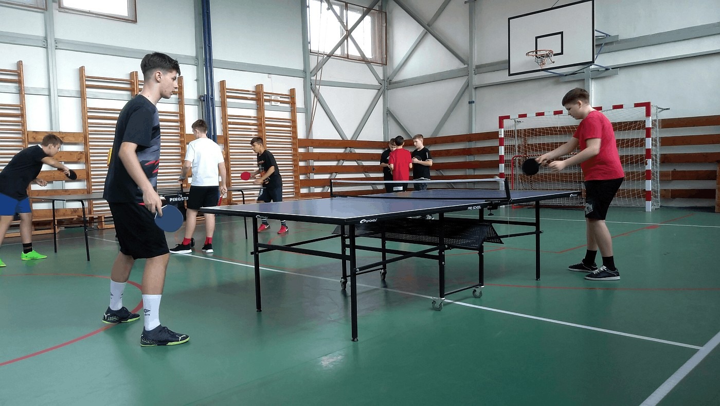 Školský turnaj v stolnom tenise - Obrázok 2