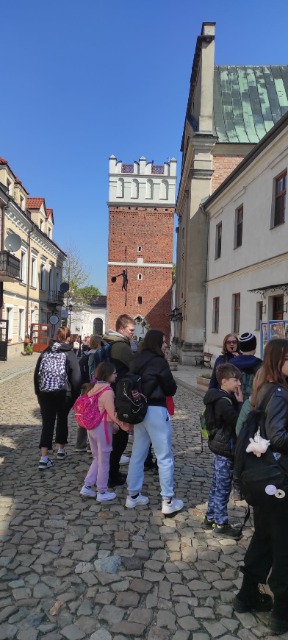 Wycieczka szkolna do Sandomierza z wizytą u sandomierskich rycerzy - Obrazek 4