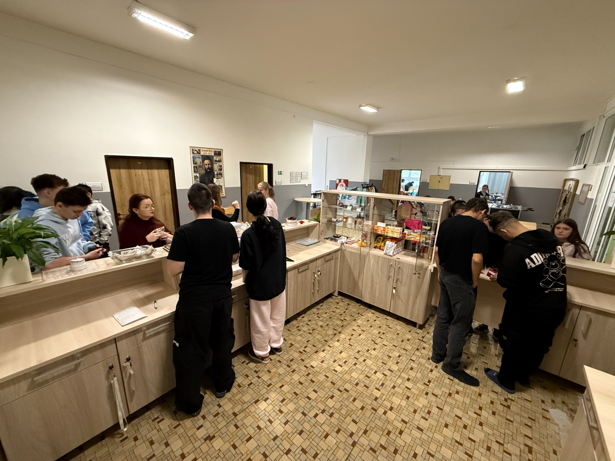 Odkaz: https://spojenaskolaps.edupage.org/a/skolsky-bufet?eqa=dGV4dD10ZXh0L3RleHQ4MyZzdWJwYWdlPTEmc2tnZHllYXI9MjAyNQ%3D%3D