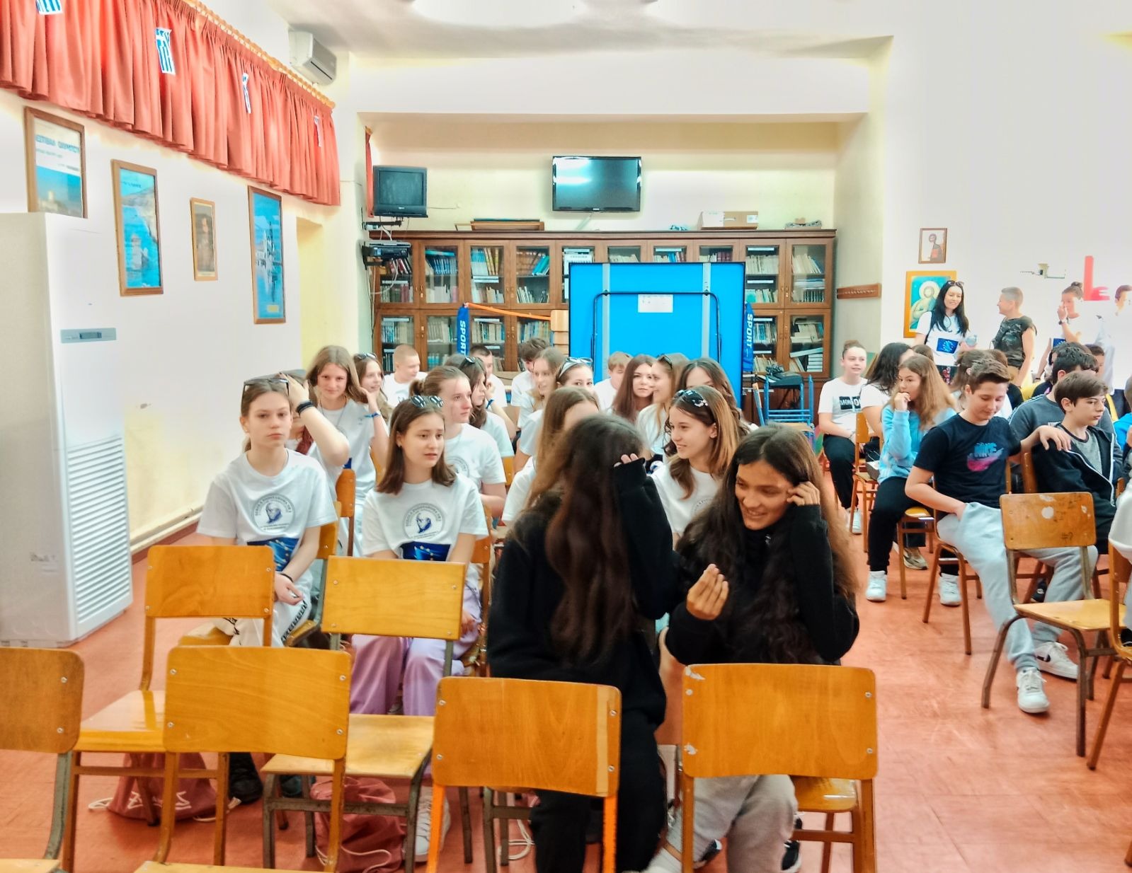 Pierwszy dzień naszych uczniów w greckiej szkole