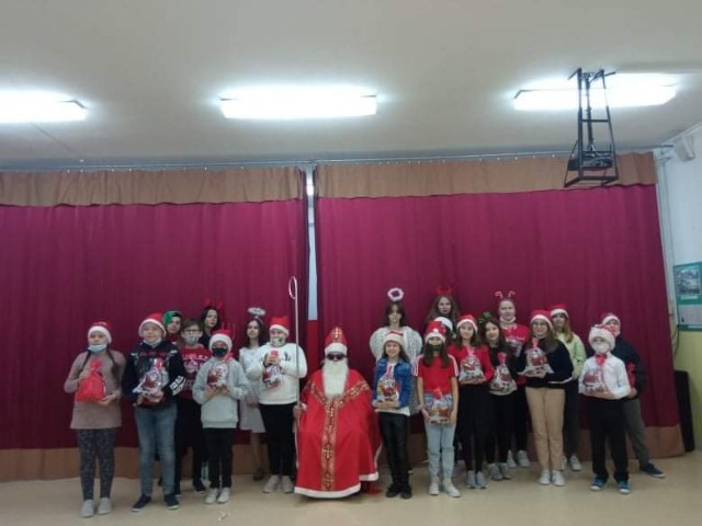 Święty Mikołaj w naszej szkole  - Obrazek 6