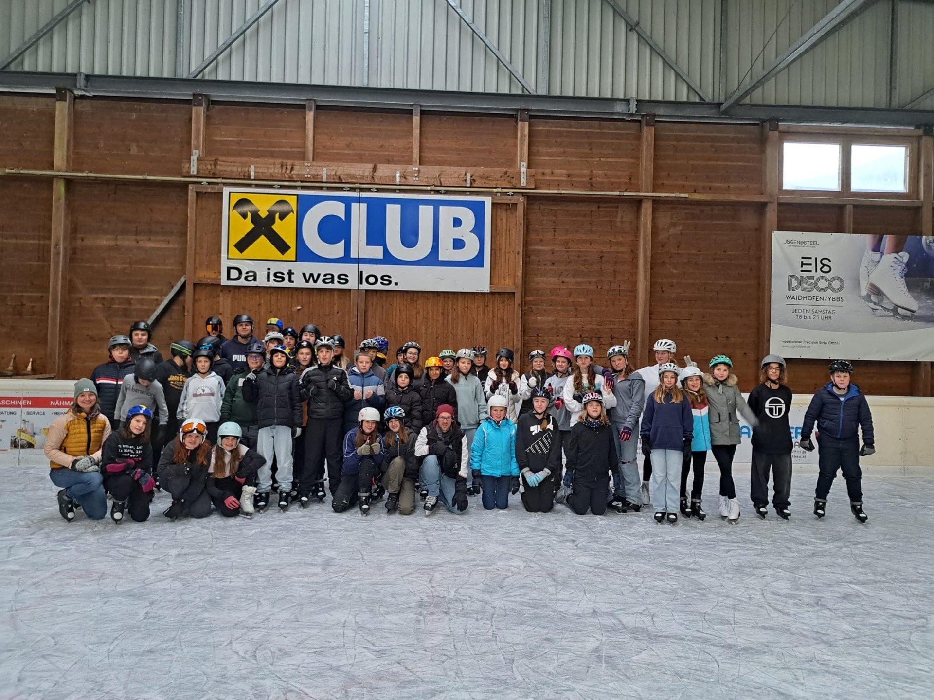 Eislaufen in Waidhofen/Ybbs - 1. - 4. Klassen - Bild 1