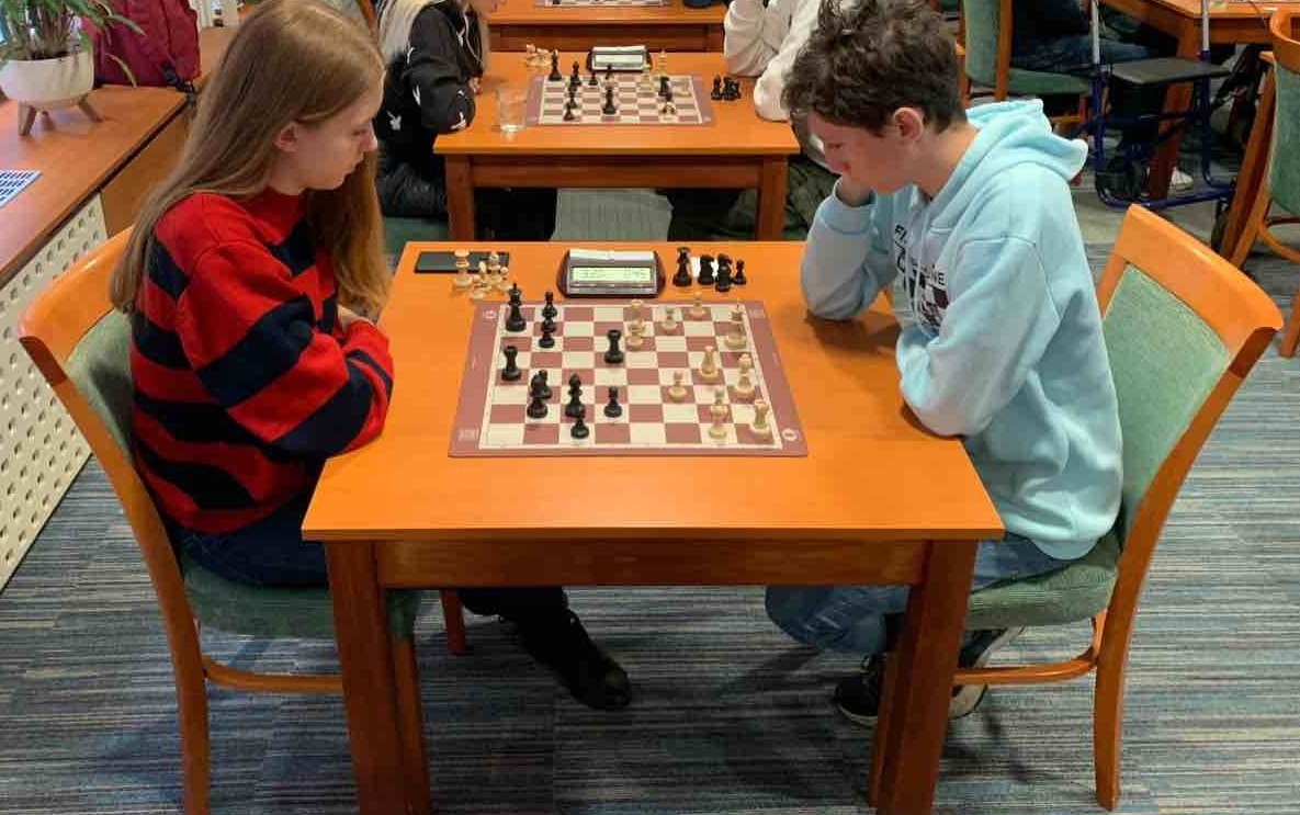 medzigeneračný šachový turnaj pre SŠ  - Obrázok 1