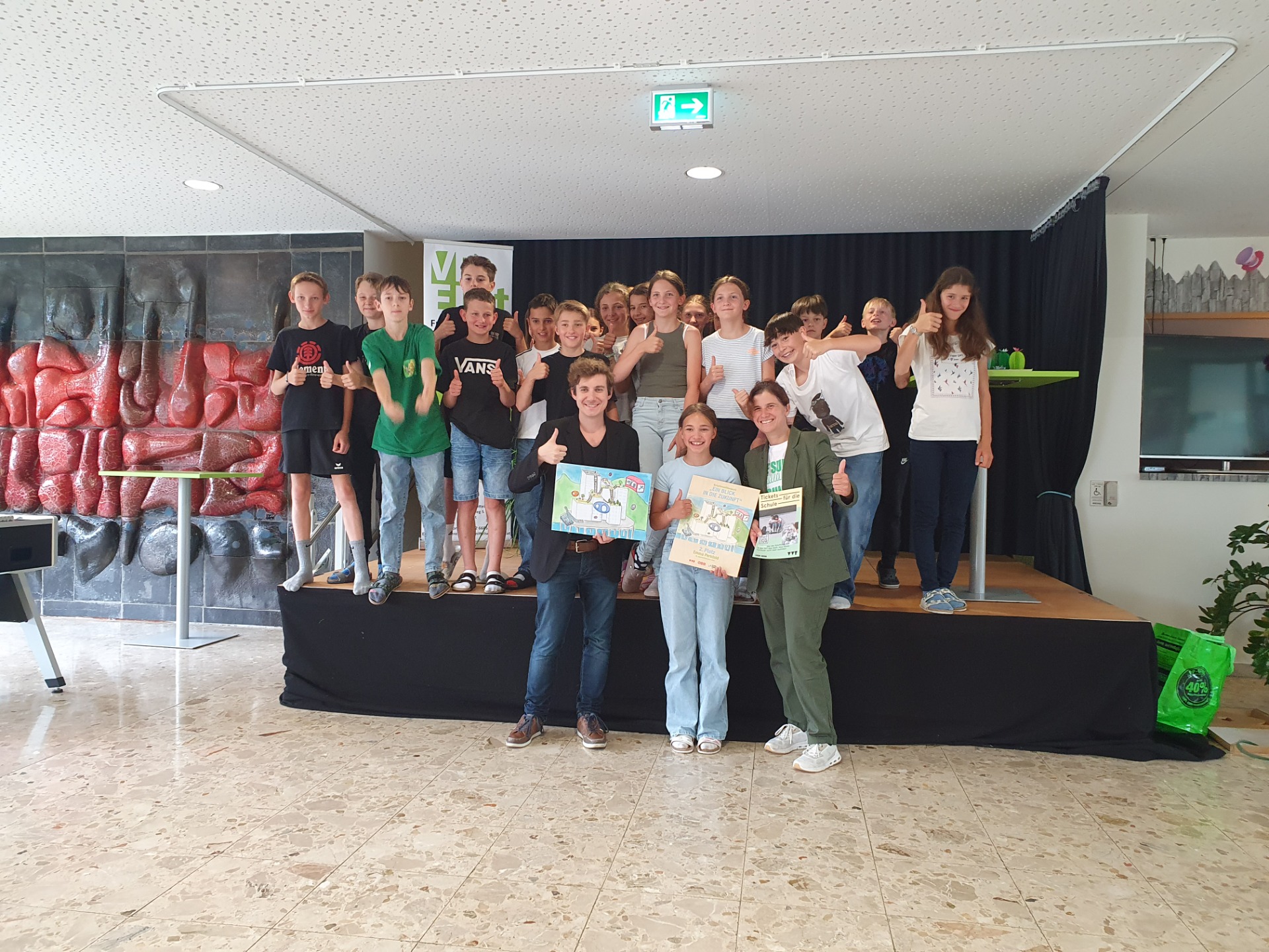 Emma Perktold (2s) erreicht Platz 2 beim Kreativwettbewerb des Klimabündnis Tirol und des VVT - Bild 3