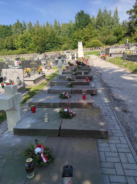 Cmentarz w Szczaworyżu - "Schody do nieba"