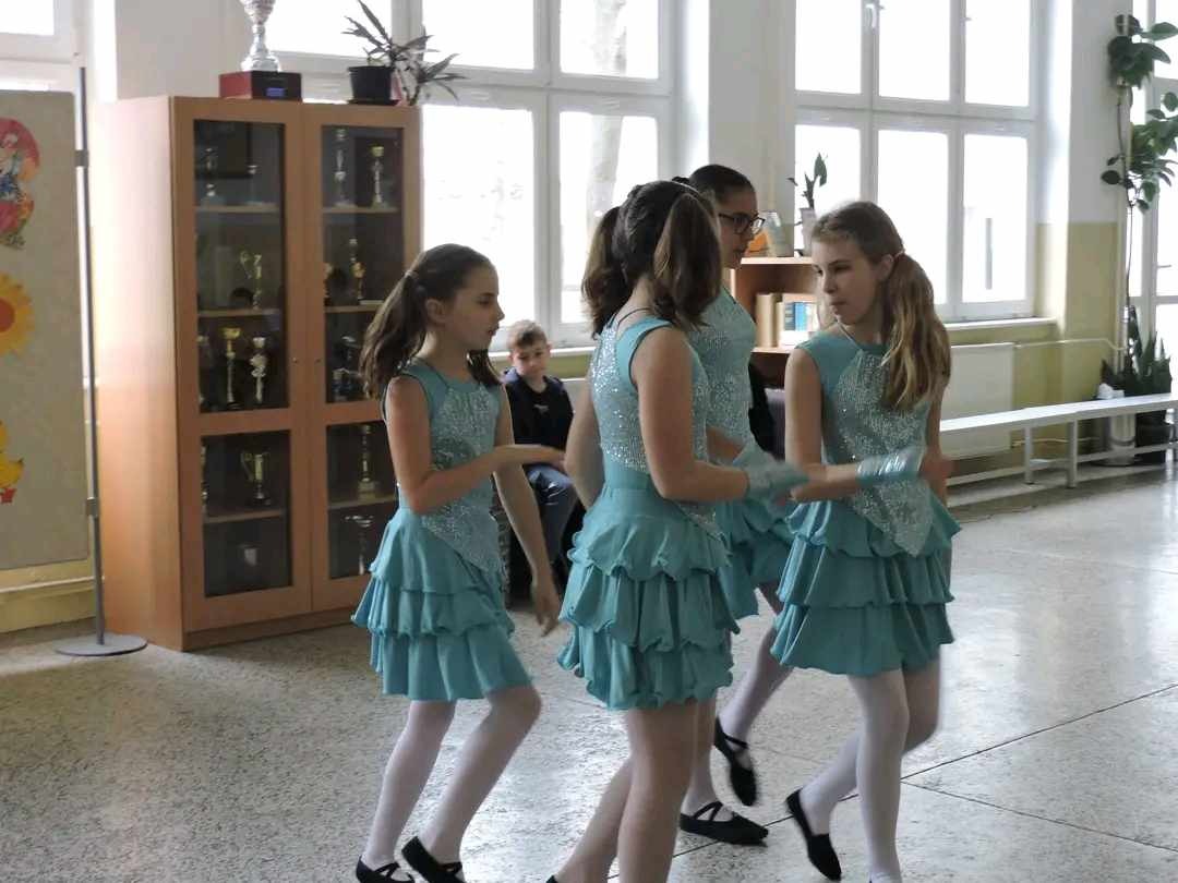 Ekel - iskolahívogató - táncbemutató - Obrázok 4