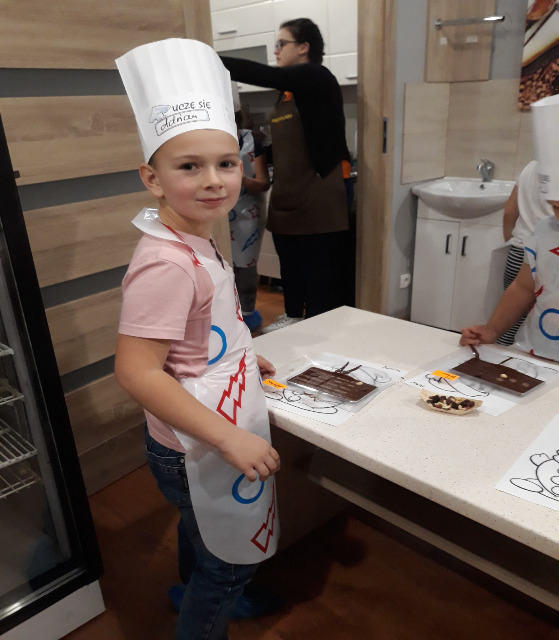 23-11-2018 klasy 0,1,2 wycieczka do fabryki czekolady w Rzeszowie - Obrazek 2