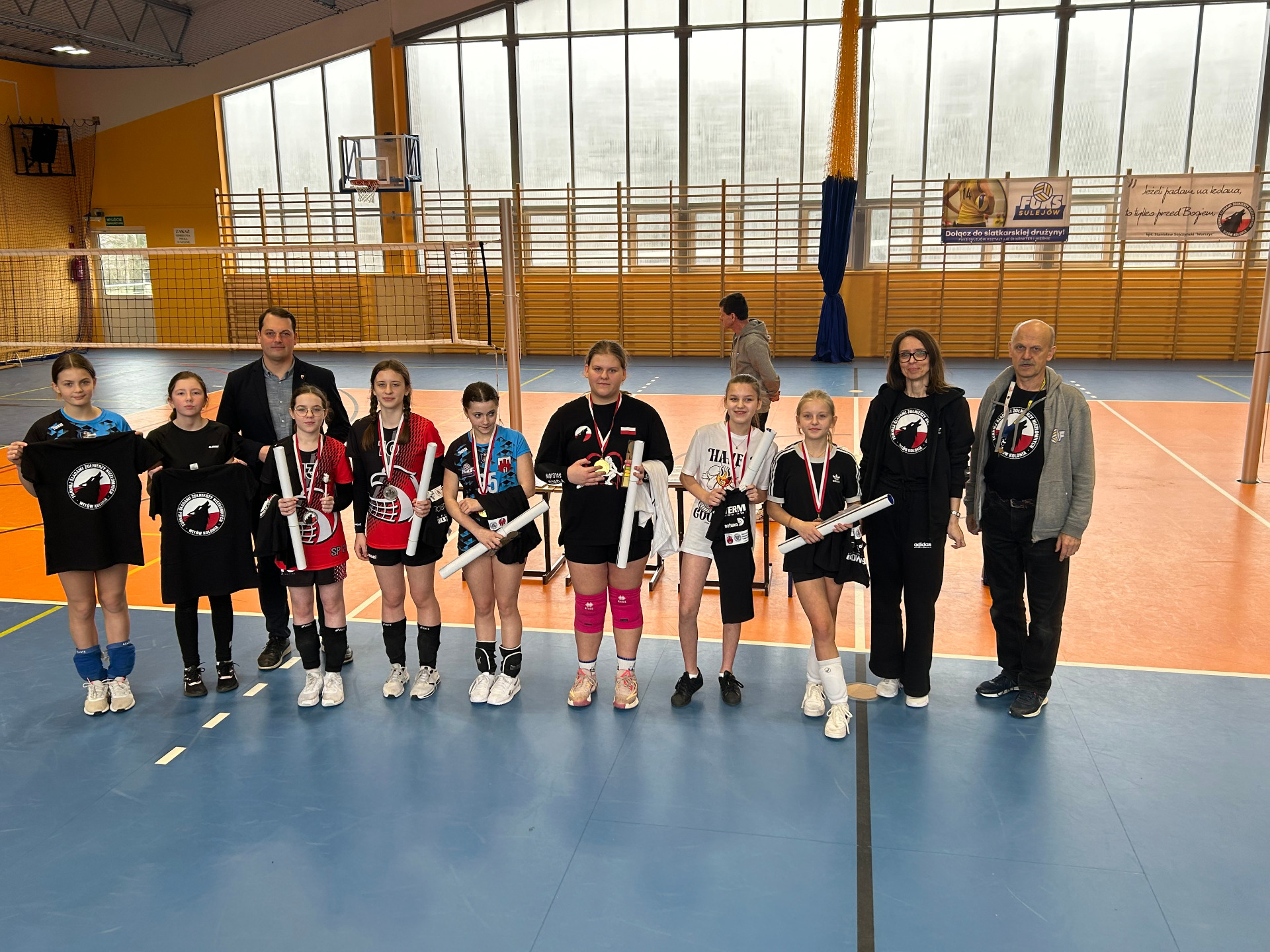 II edycja Turnieju Mini Piłki Siatkowej Dziewcząt z cyklu: „Śladami Żołnierzy Niezłomnych” - Obrazek 3